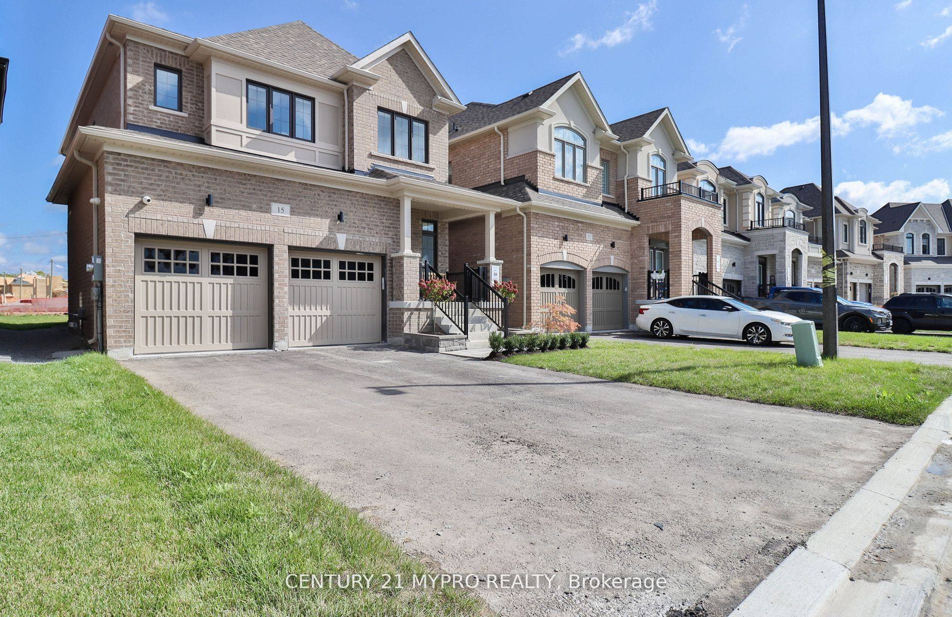 Georgina, ON L4P 0S3,15 George Ellis DR