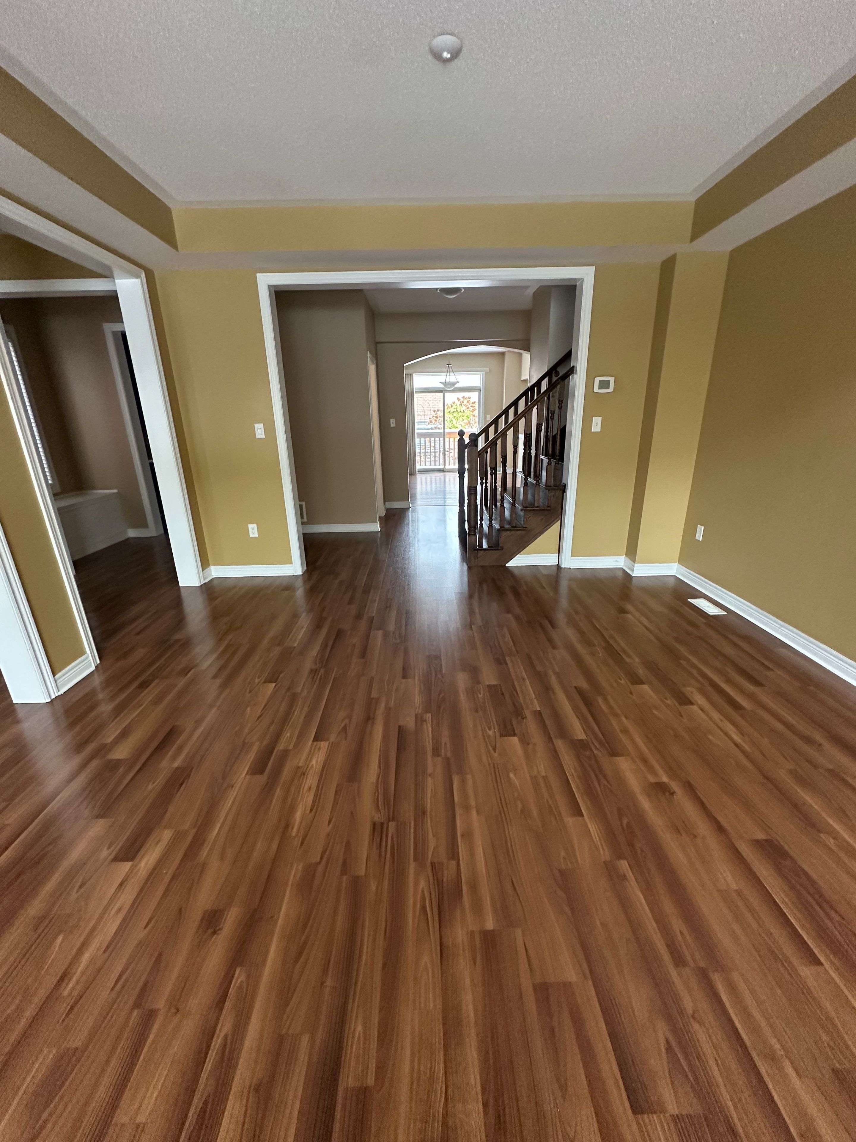 Aurora, ON L4G 0C3,12 AMES CRES