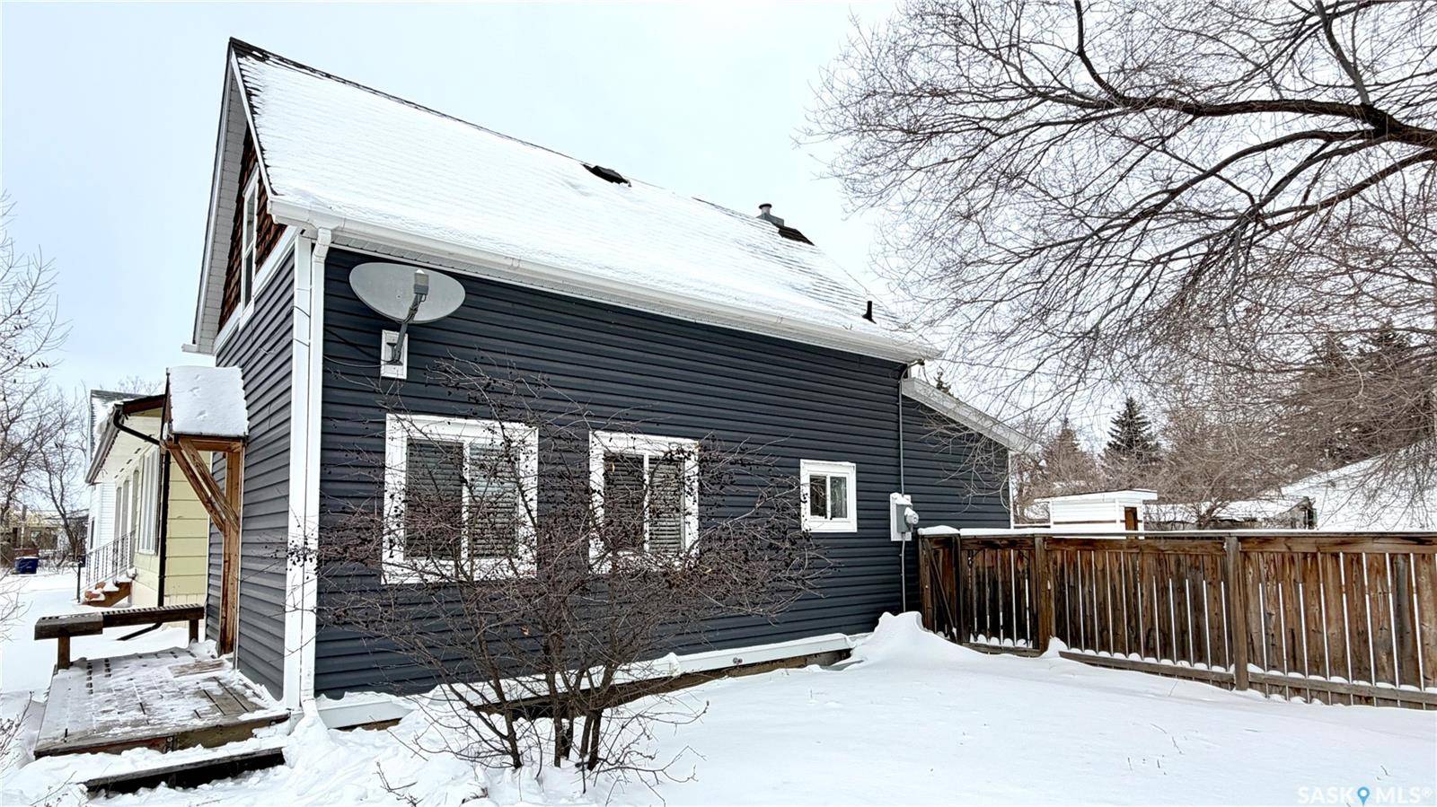 Outlook, SK S0L 2N0,227 Douglass STREET