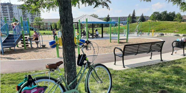 Burlington, ON L7L 6L7,5126 Des Jardines DR