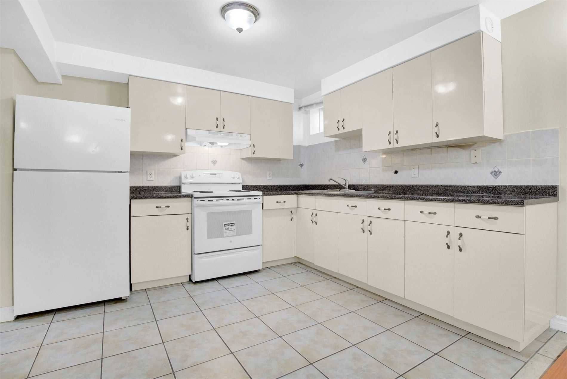 Brampton, ON L6Y 5E3,115 Letty AVE #Basement