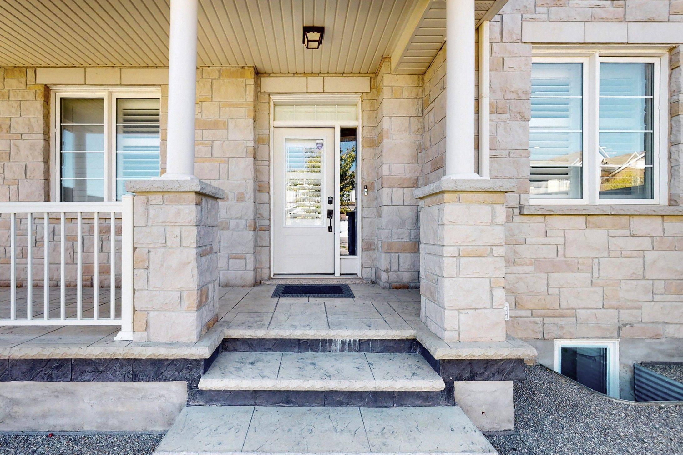 Milton, ON L9E 1G1,153 Whitlock AVE