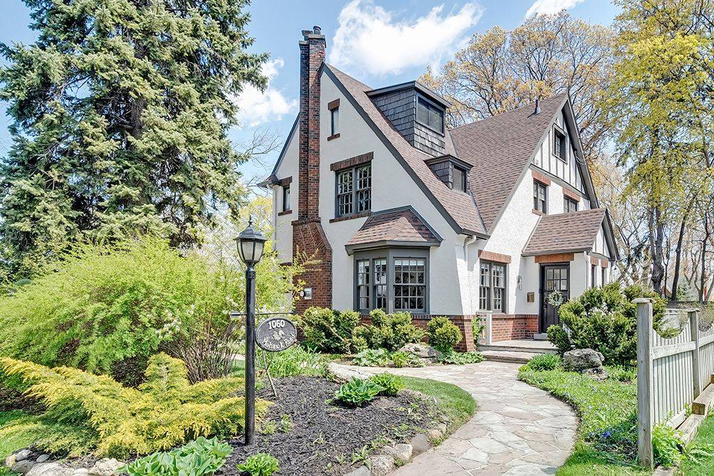 Burlington, ON L7T 3M6,1060 Mohawk RD