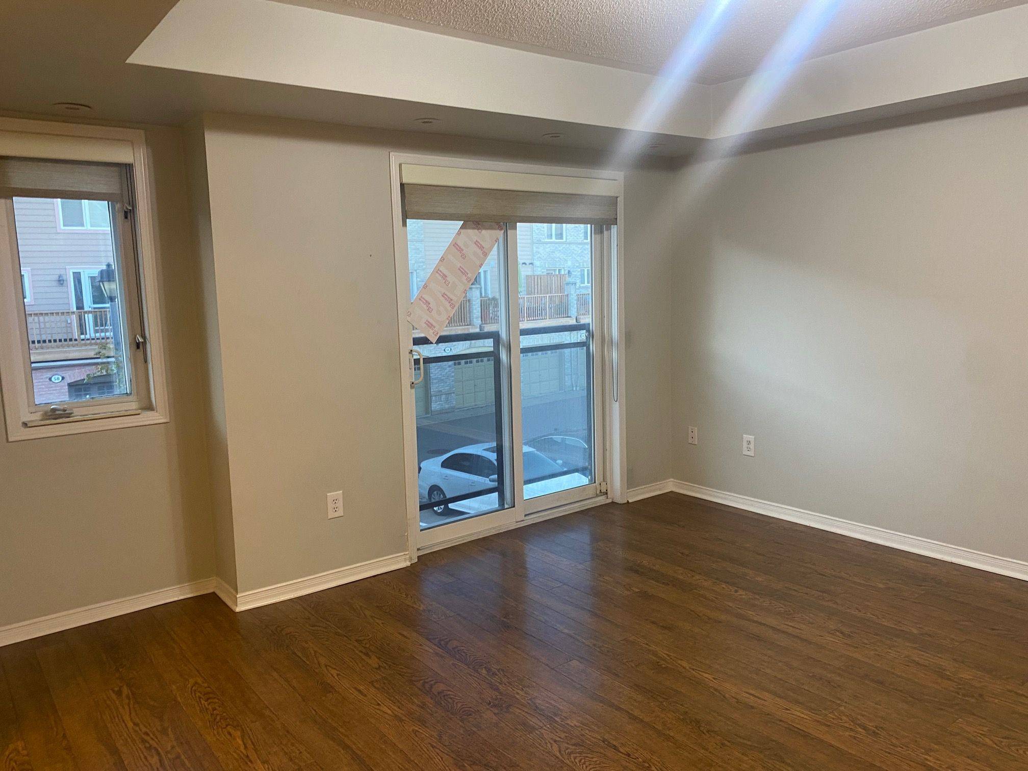 Mississauga, ON L5M 8E4,4975 Southampton DR #274