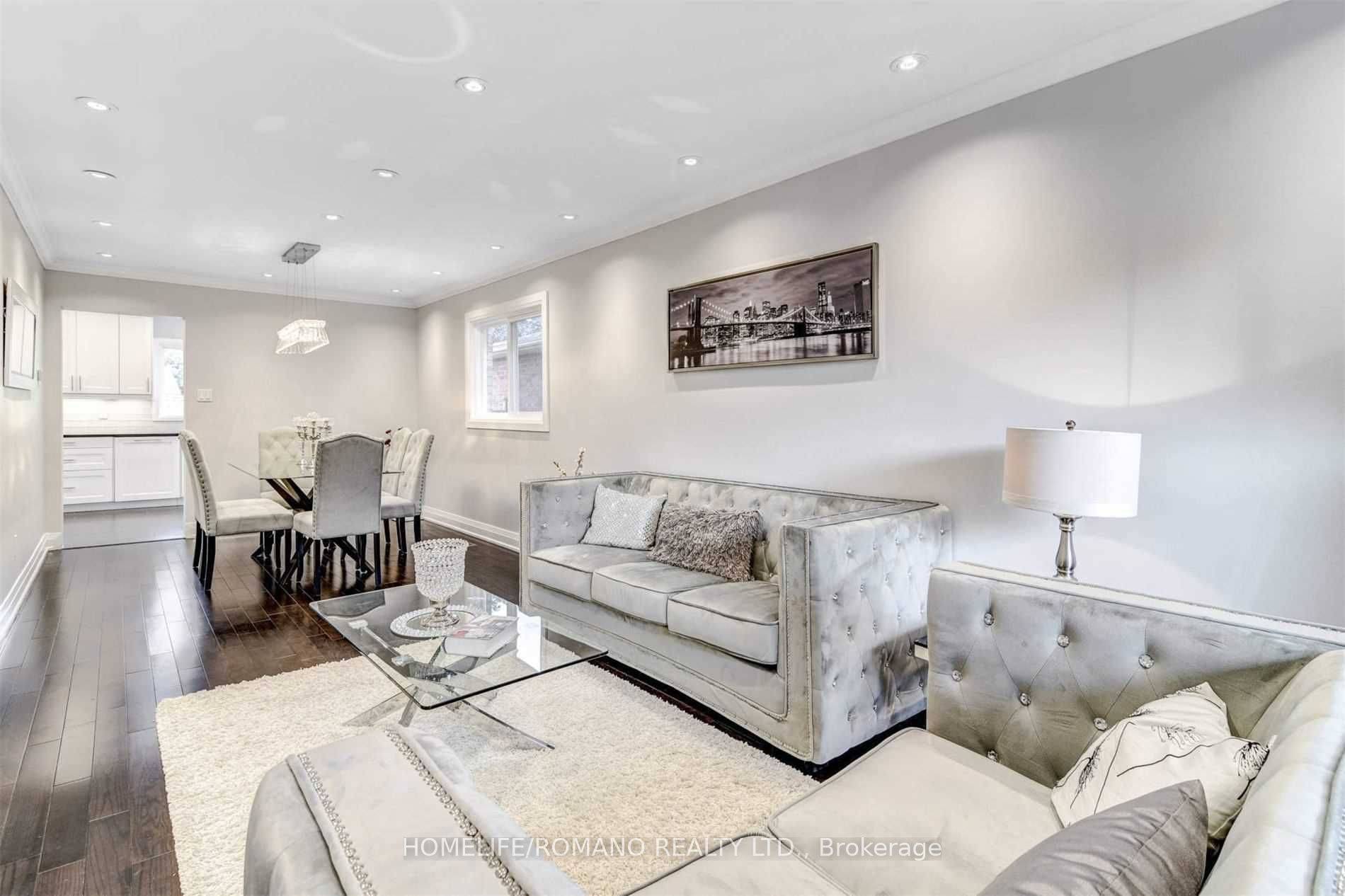 Mississauga, ON L5M 4H6,4493 Longmoor RD