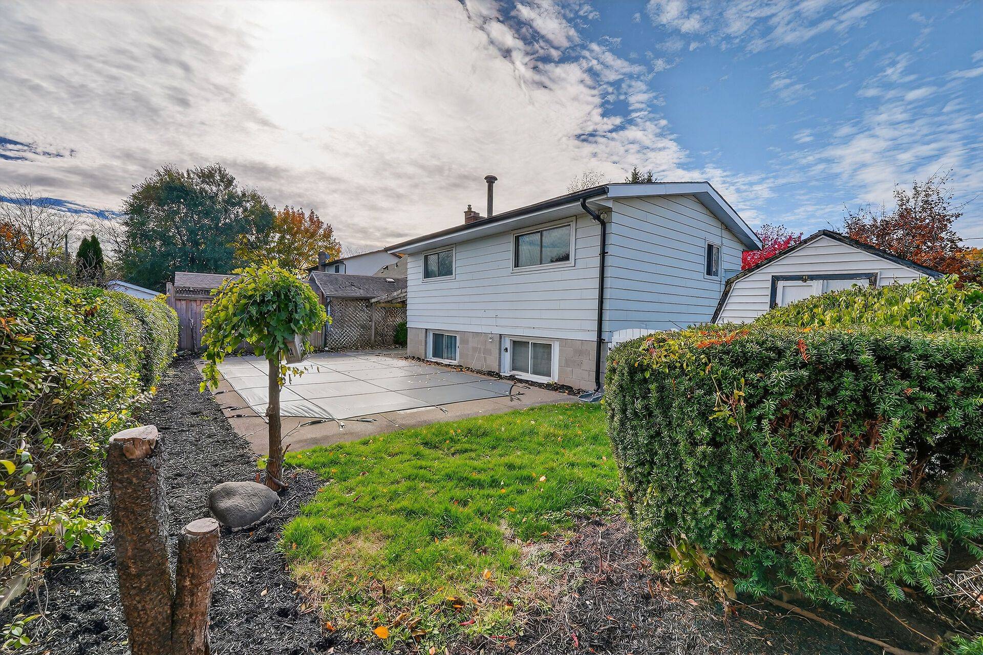 Grimsby, ON L3M 2R6,15 Grand AVE