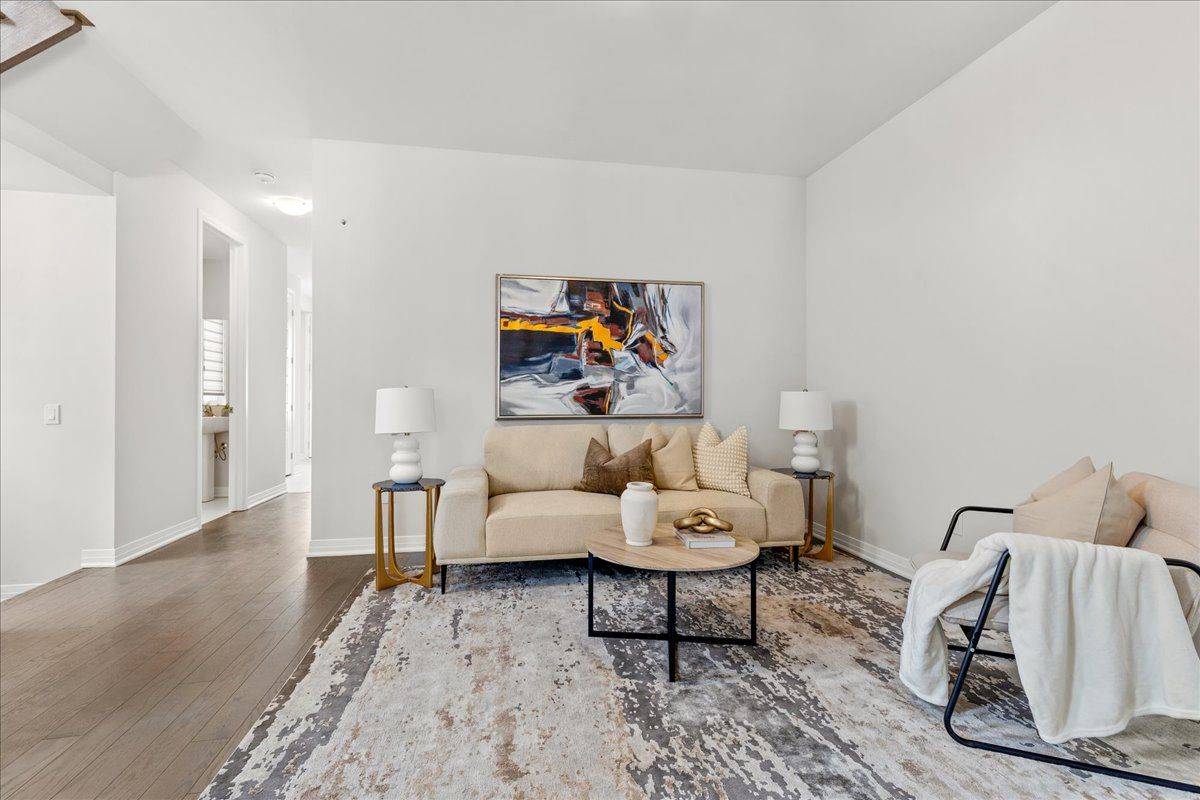 North Dumfries, ON N0B 1E0,478 Robert Woolner ST