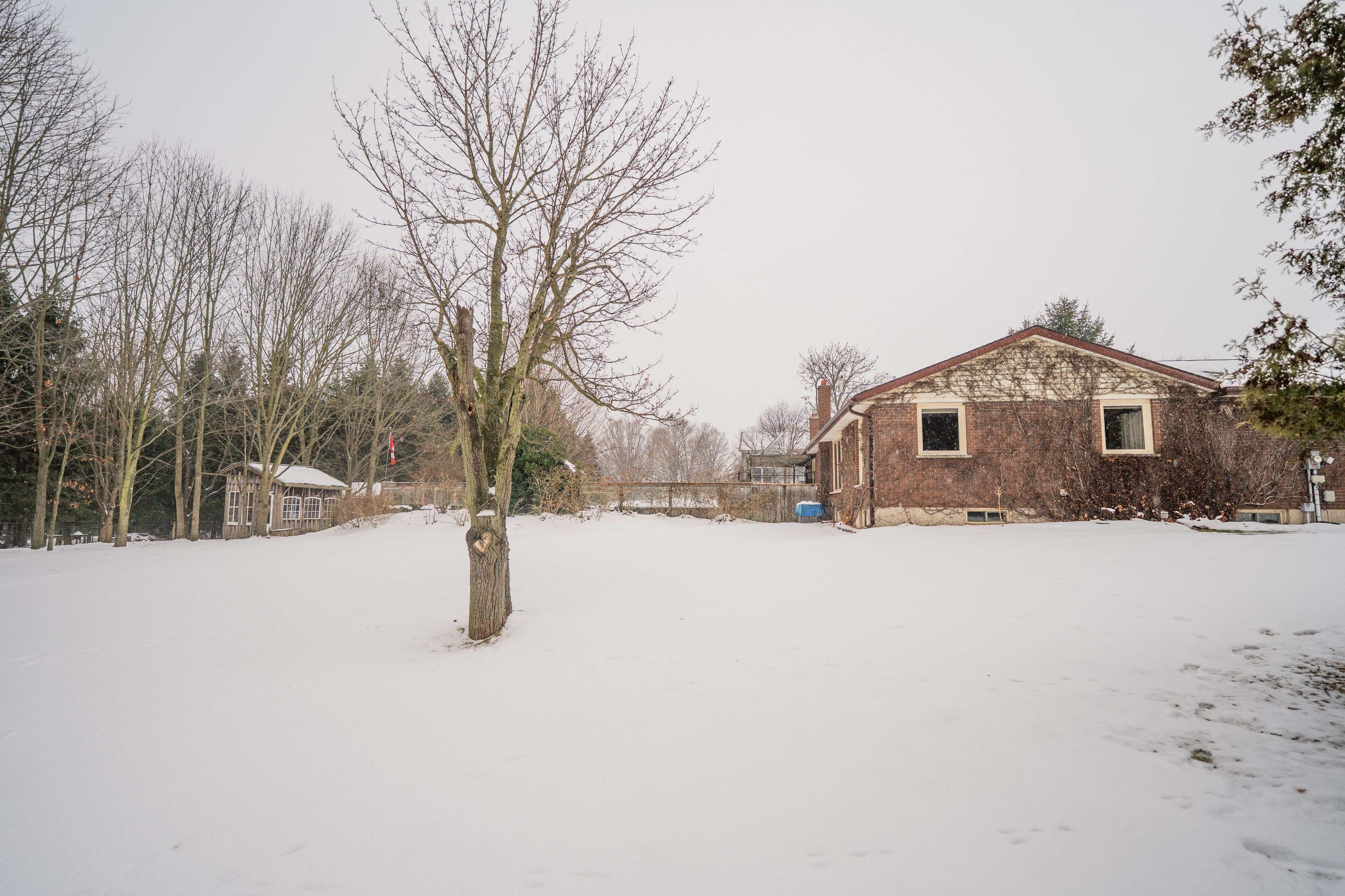 Norfolk, ON N4G 4G7,660 Goshen RD