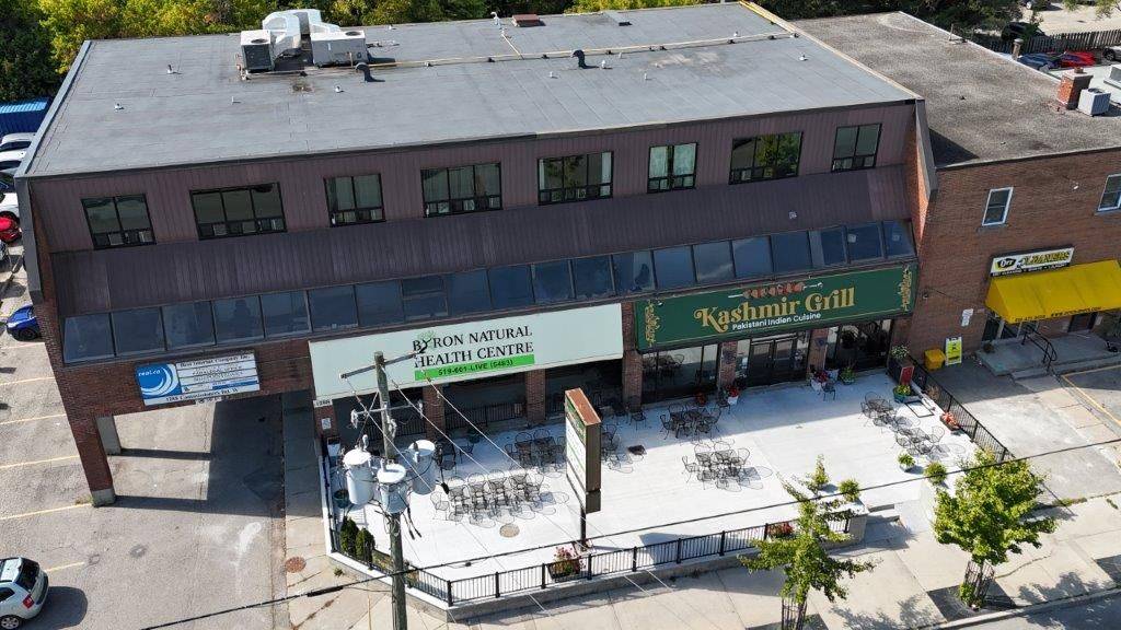 London South, ON N6K 1E1,1288 Commissioners RD W