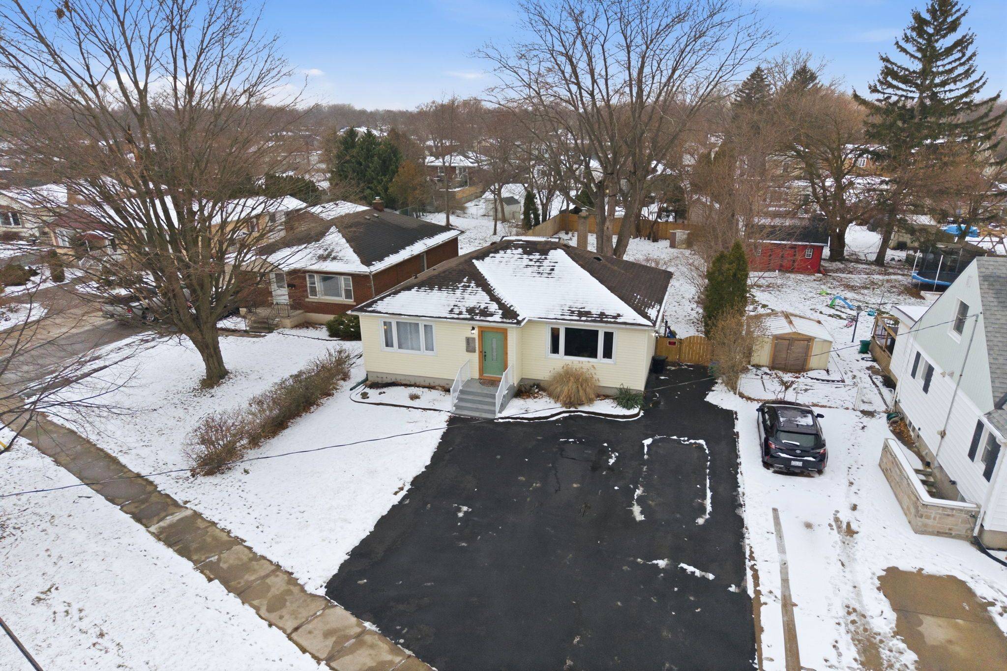 St. Catharines, ON L2M 3T2,489 Vine ST