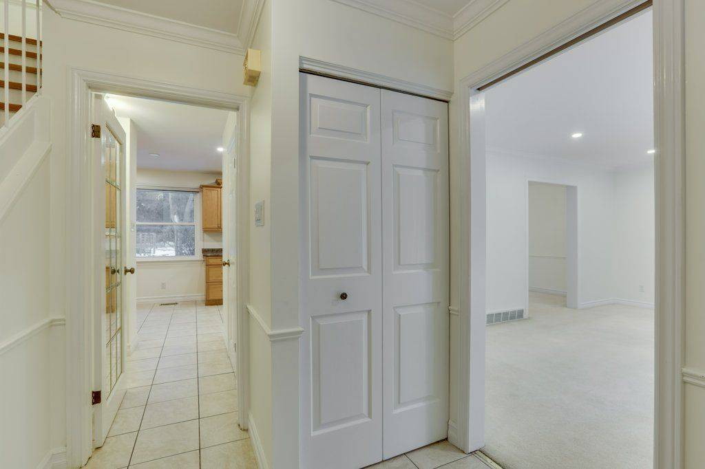 London South, ON N6J 3N4,37 Westmorland RD