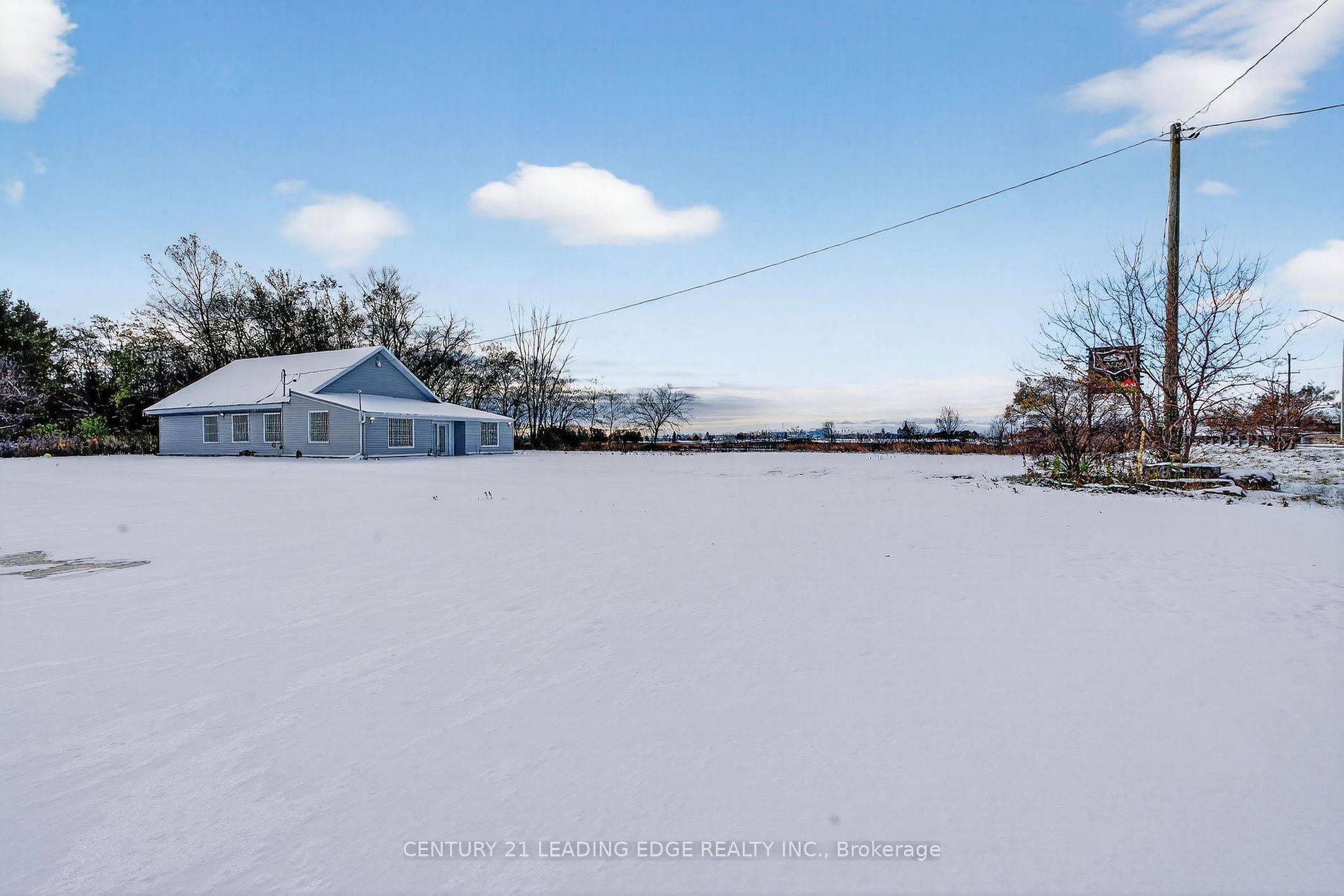 Kingston, ON K7M 2Y3,556 Bath RD E