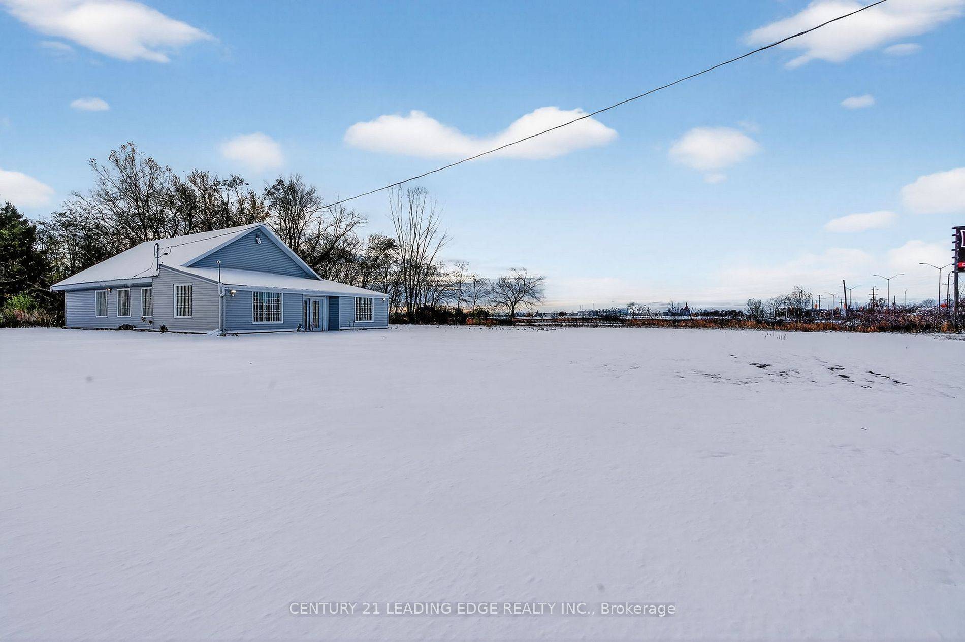 Kingston, ON K7M 2Y3,556 Bath RD E