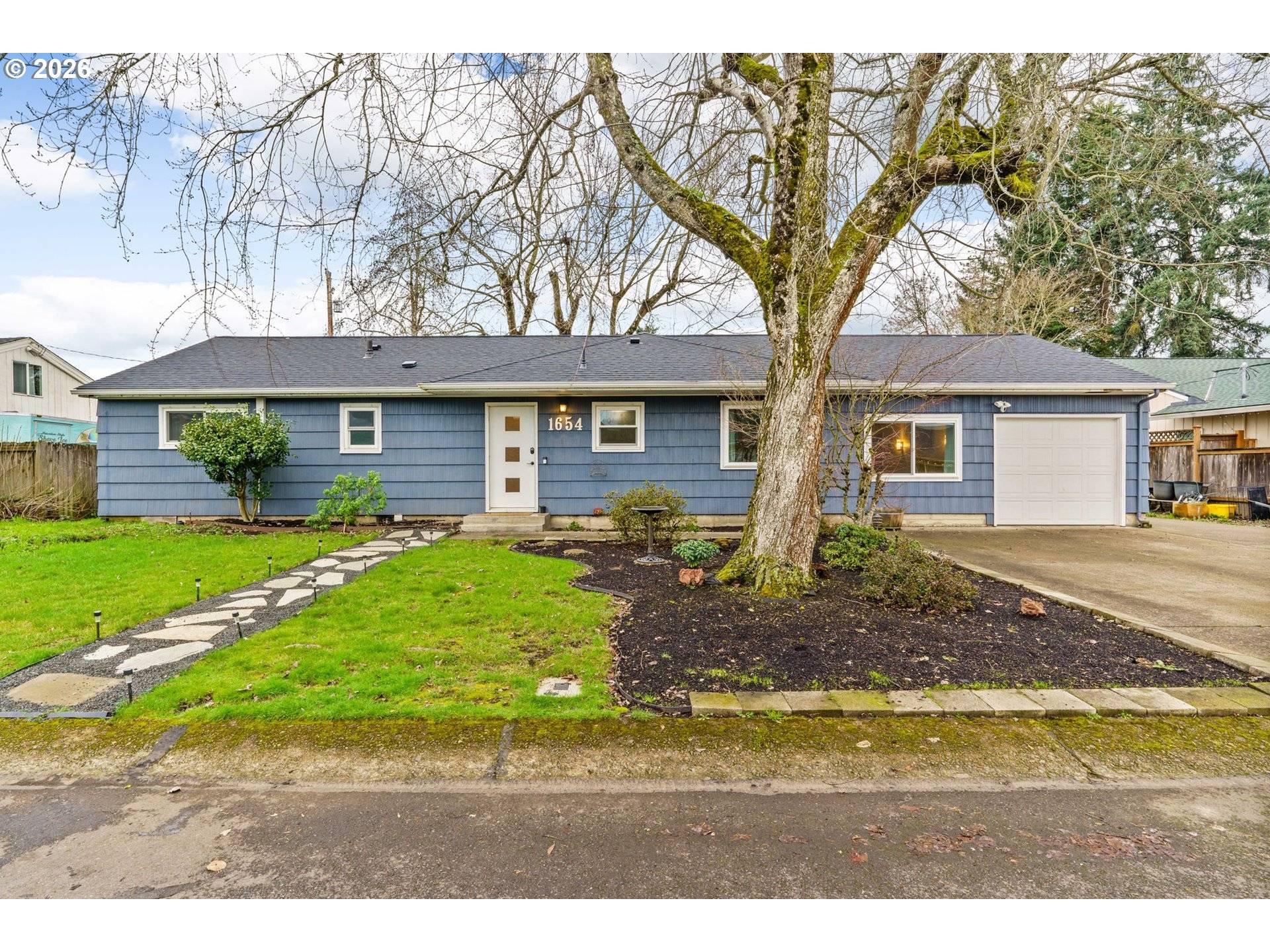 Eugene, OR 97401,1654 BREWER AVE