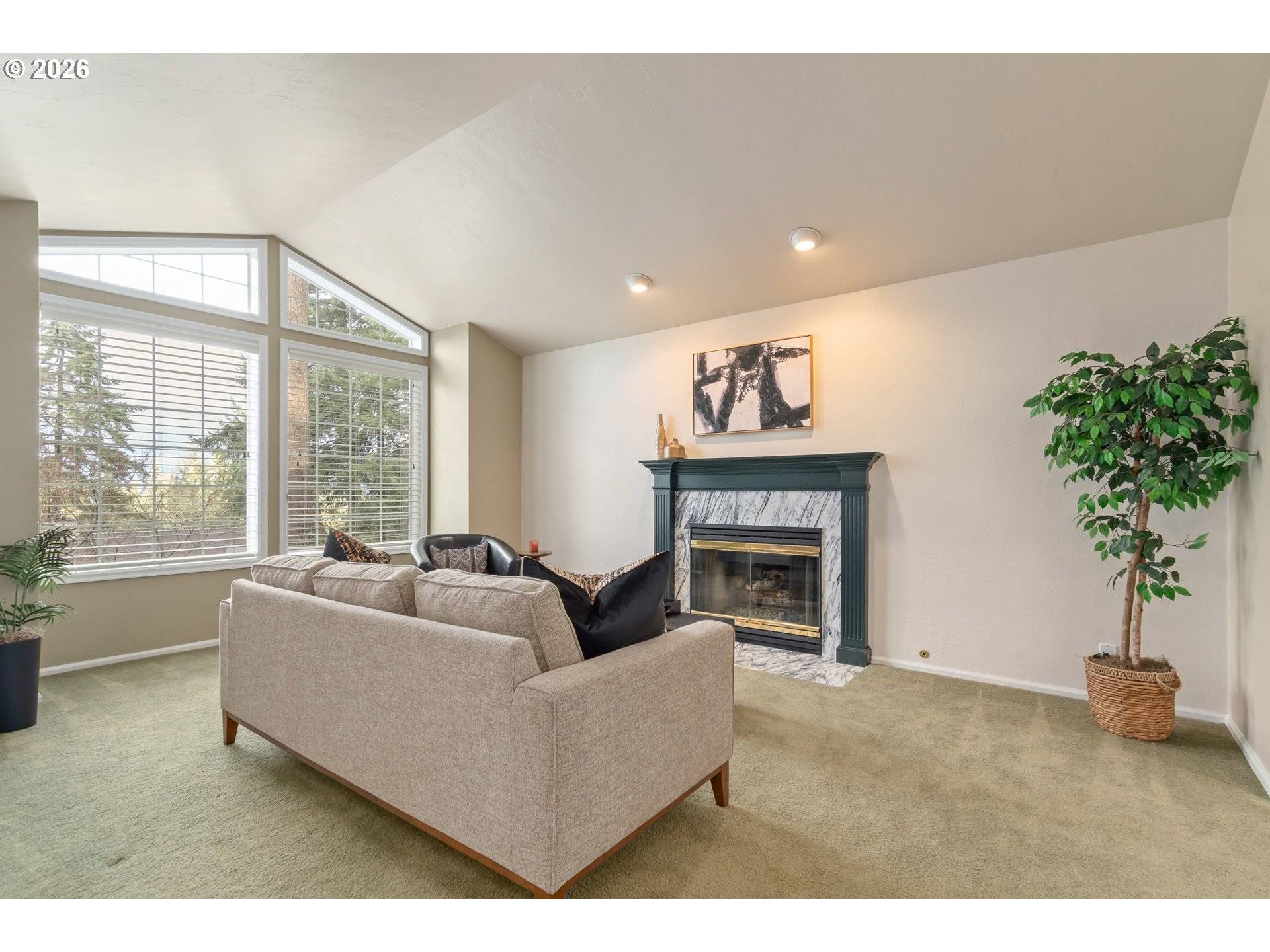 Eugene, OR 97405,2380 W 28TH AVE