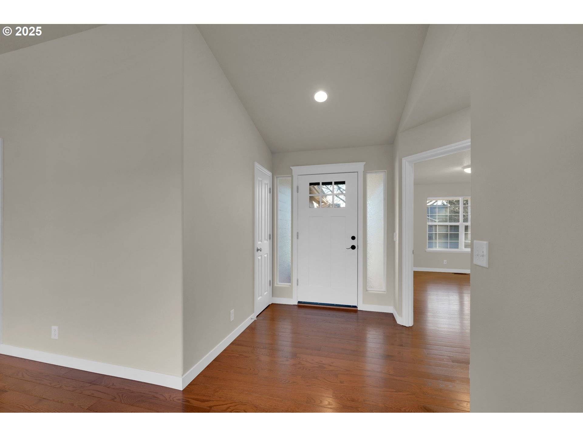 Eugene, OR 97404,229 Mackin AVE