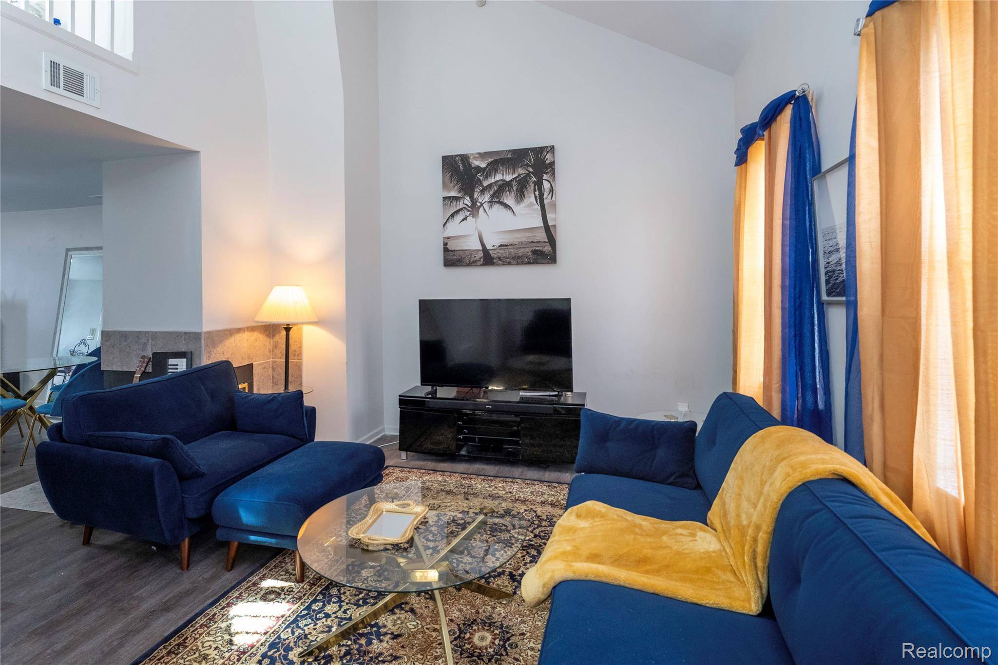 Detroit, MI 48207,2928 Prince Hall DR