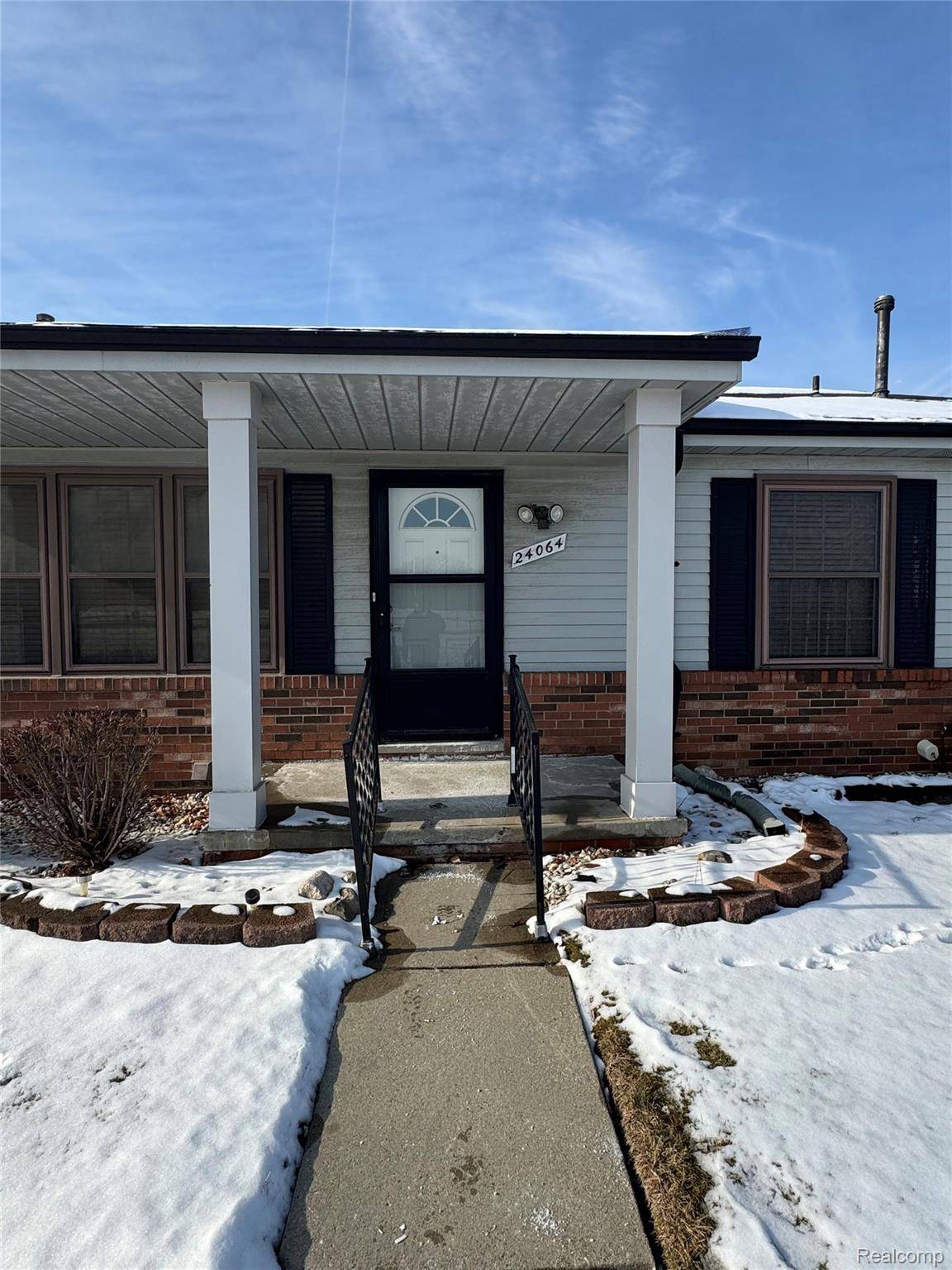 Warren, MI 48091,24064 Greenhill RD