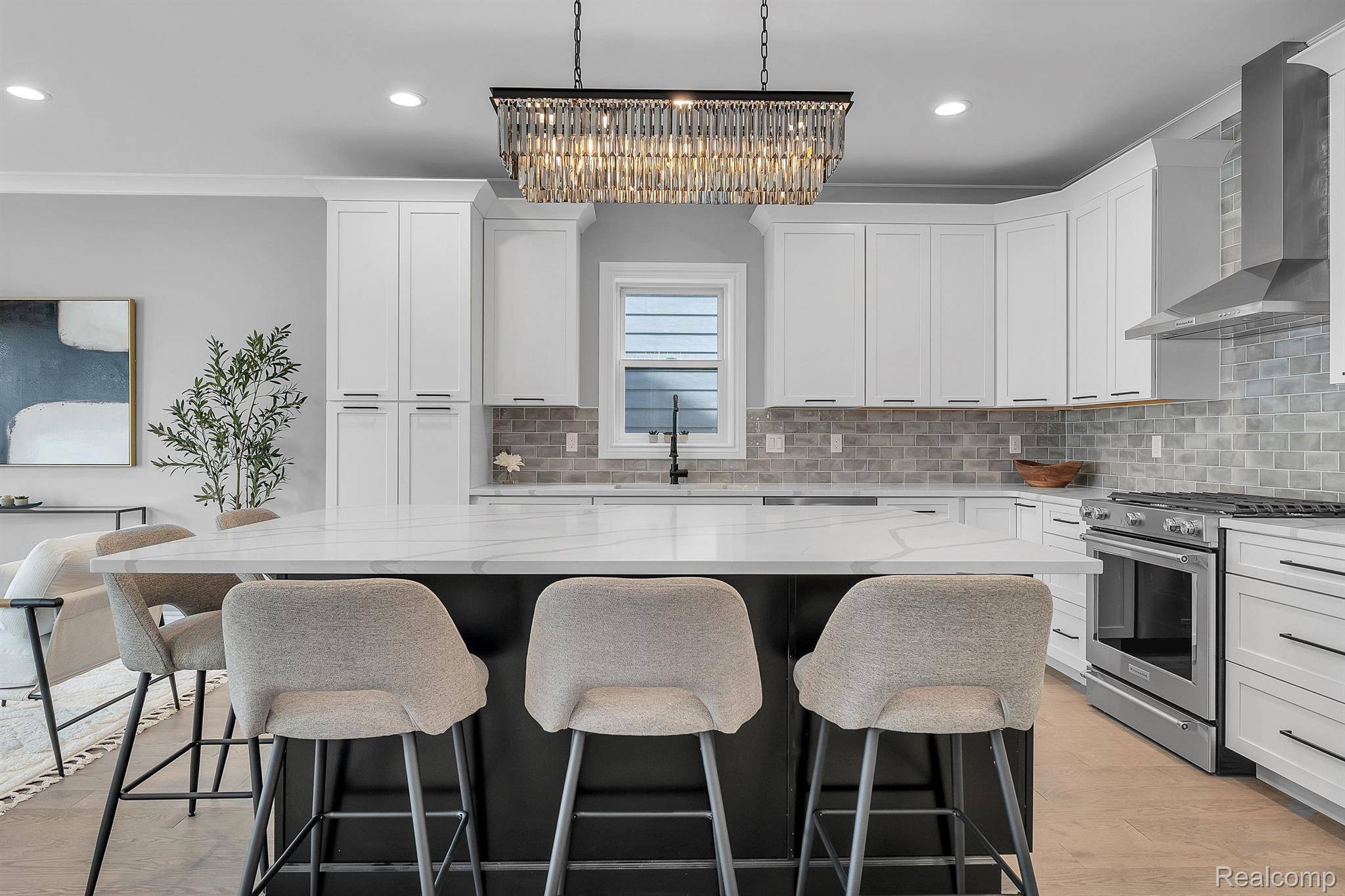 Royal Oak, MI 48073,1929 Brookwood AVE