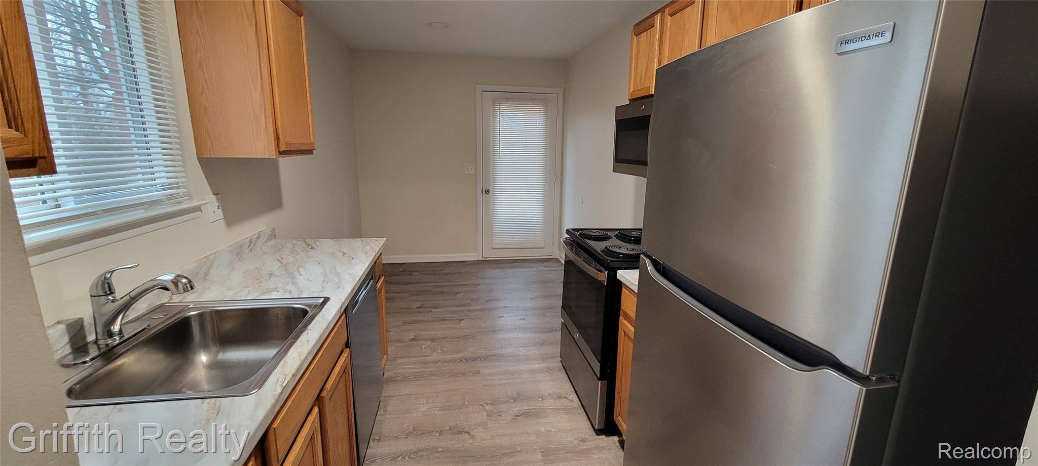 Brighton, MI 48116,1074 Maurice DR