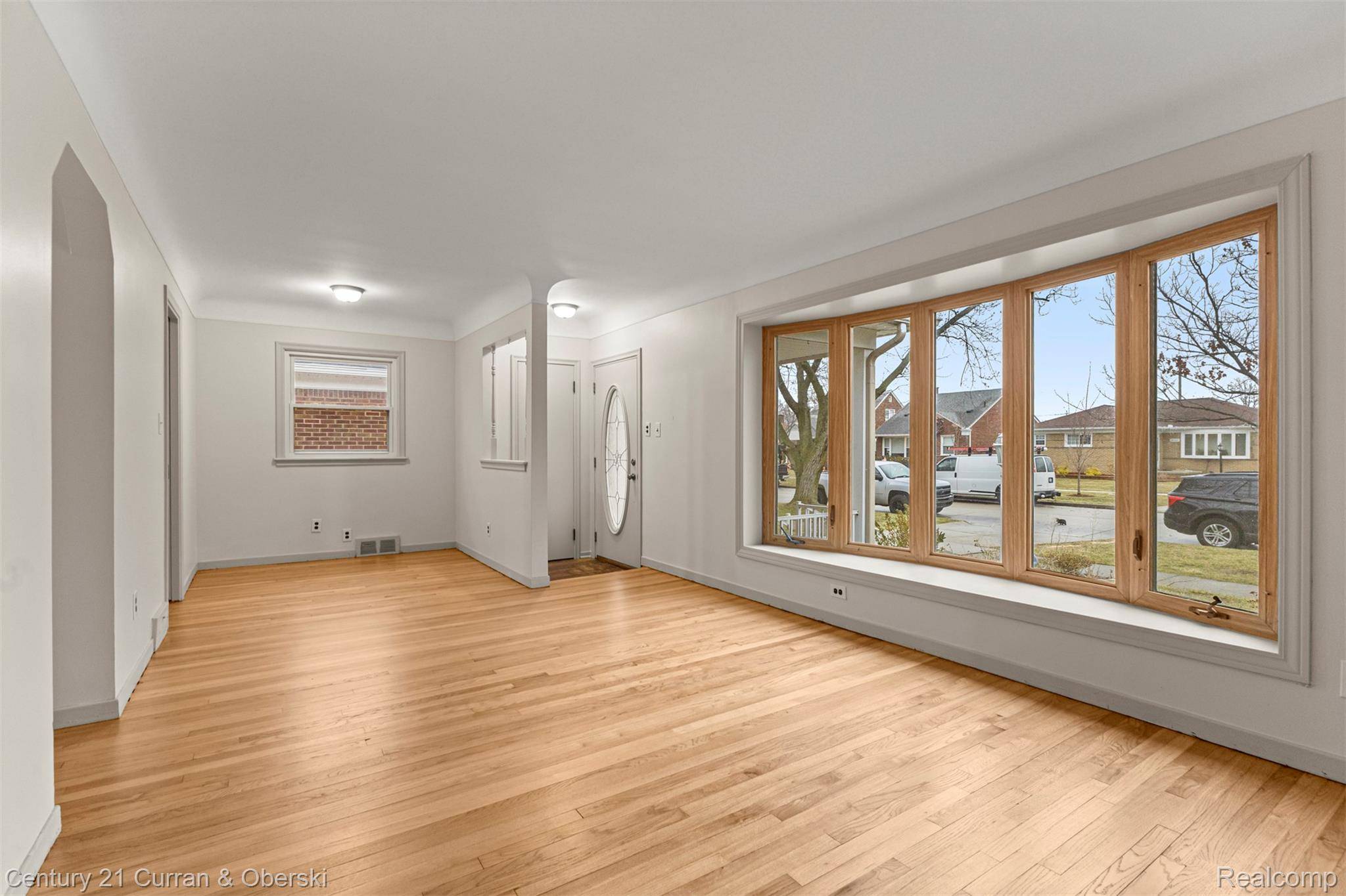 Allen Park, MI 48101,8054 Robinson AVE