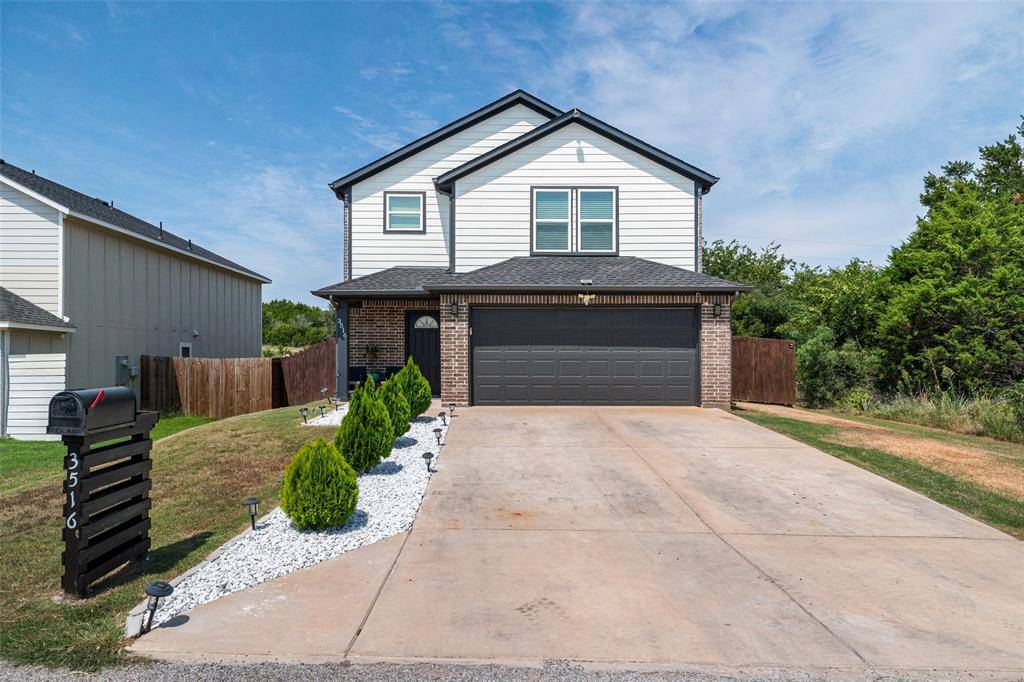 Granbury, TX 76048,3516 Mulberry Drive