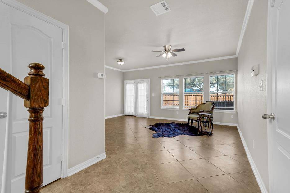 Allen, TX 75002,706 S Jupiter Road #905