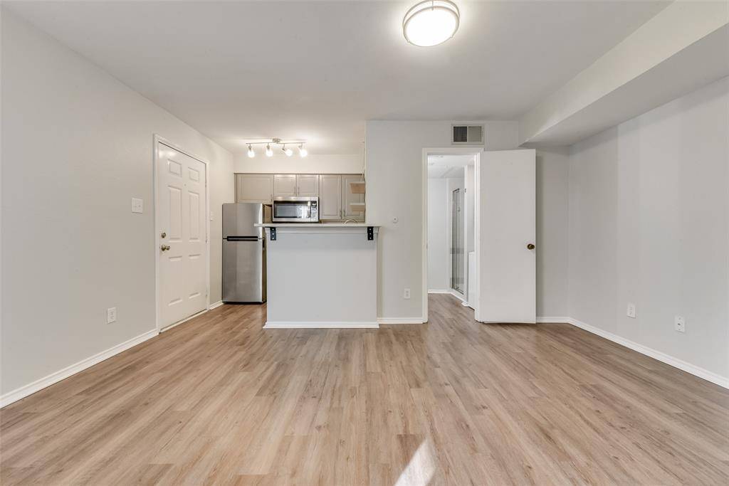 Fort Worth, TX 76107,3101 Sondra Drive #302