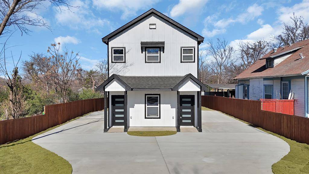 Fort Worth, TX 76105,2909 Avenue B