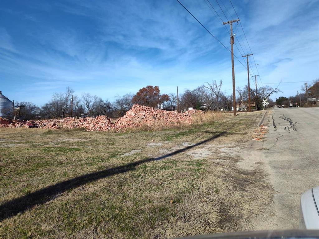 Corsicana, TX 75110,408 S 4th Street