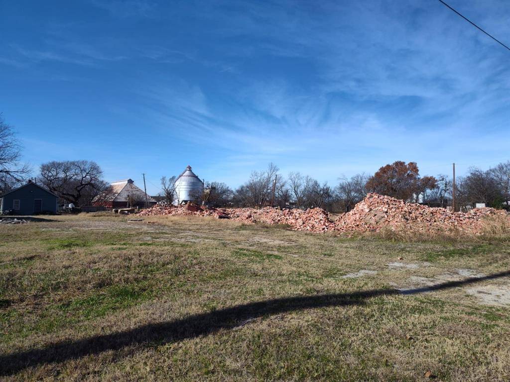 Corsicana, TX 75110,408 S 4th Street