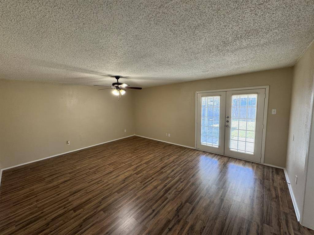 Grand Prairie, TX 75052,3113 S Elm Drive