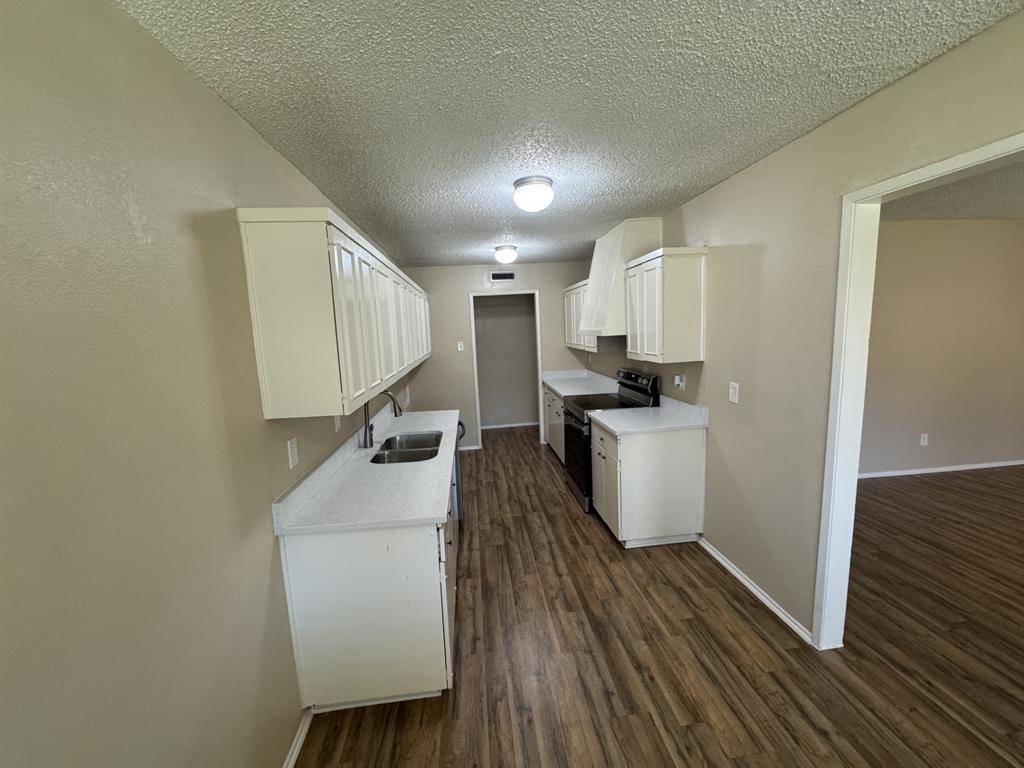 Grand Prairie, TX 75052,3113 S Elm Drive