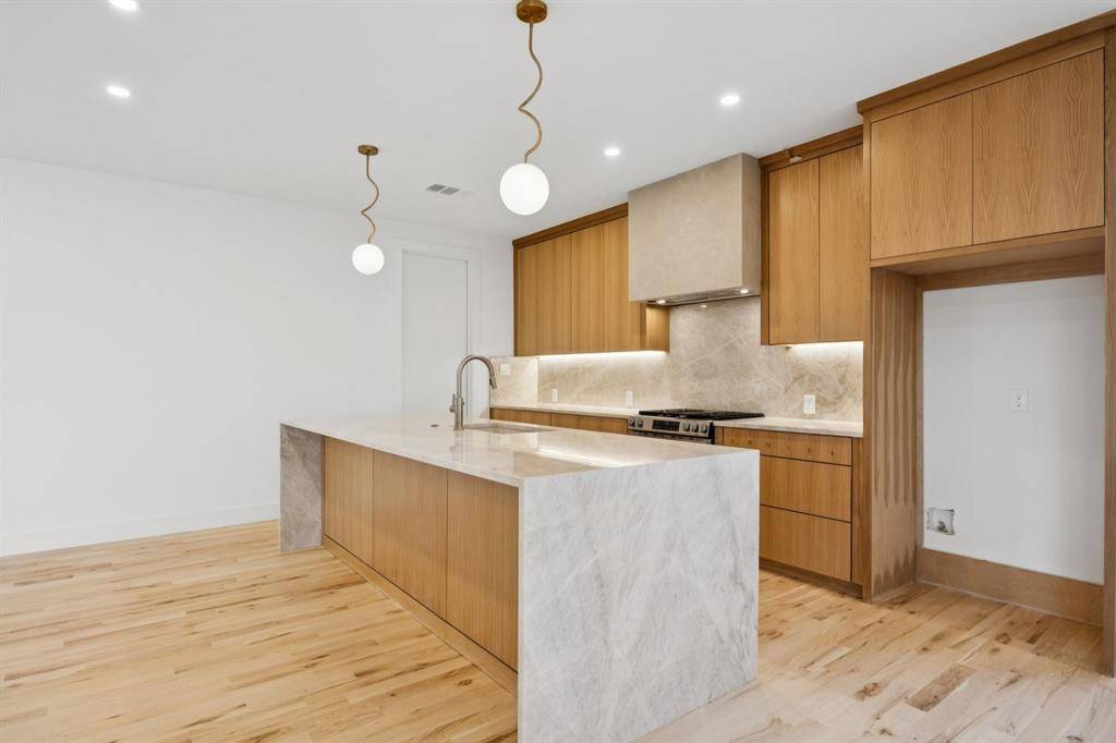 Dallas, TX 75228,2543 Highwood Drive