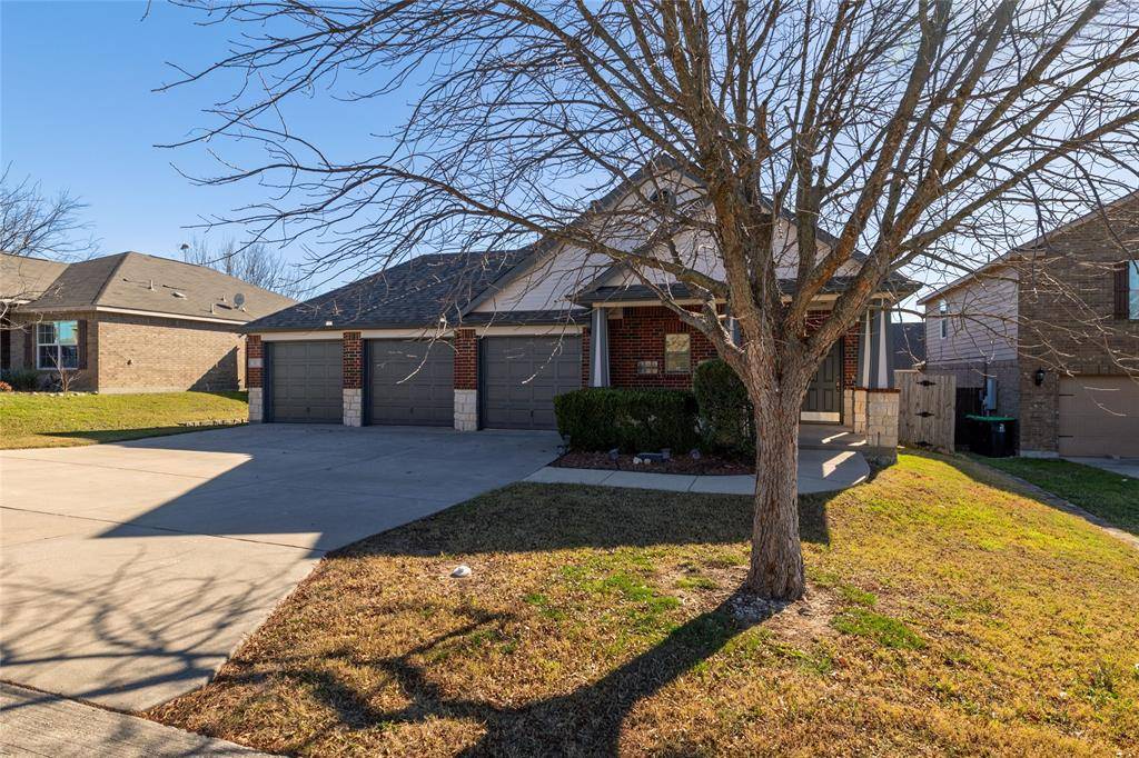 Newark, TX 76071,115 Bear Claw Court