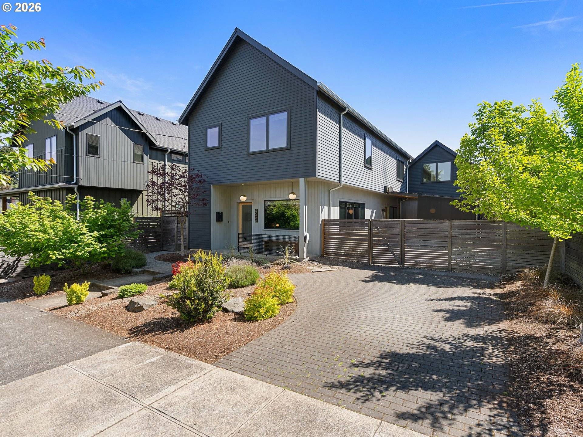 Portland, OR 97211,4566 NE CESAR E CHAVEZ BLVD