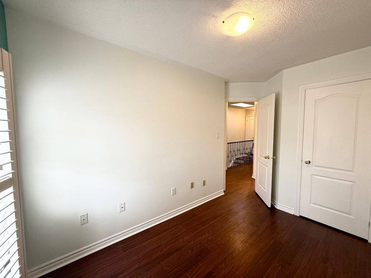 Toronto C07, ON M2M 4M3,20 Rodeo CT