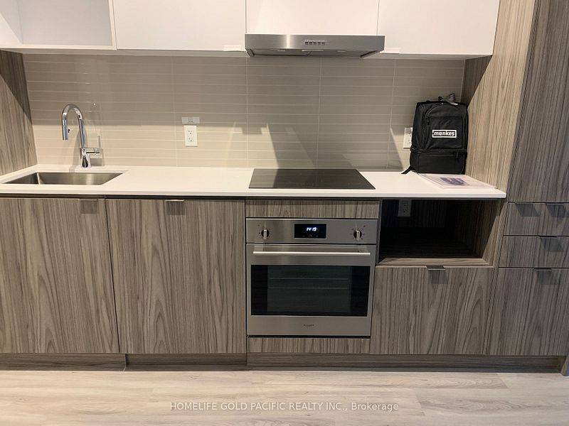 Toronto C08, ON M5E 0G1,55 Cooper ST #3502