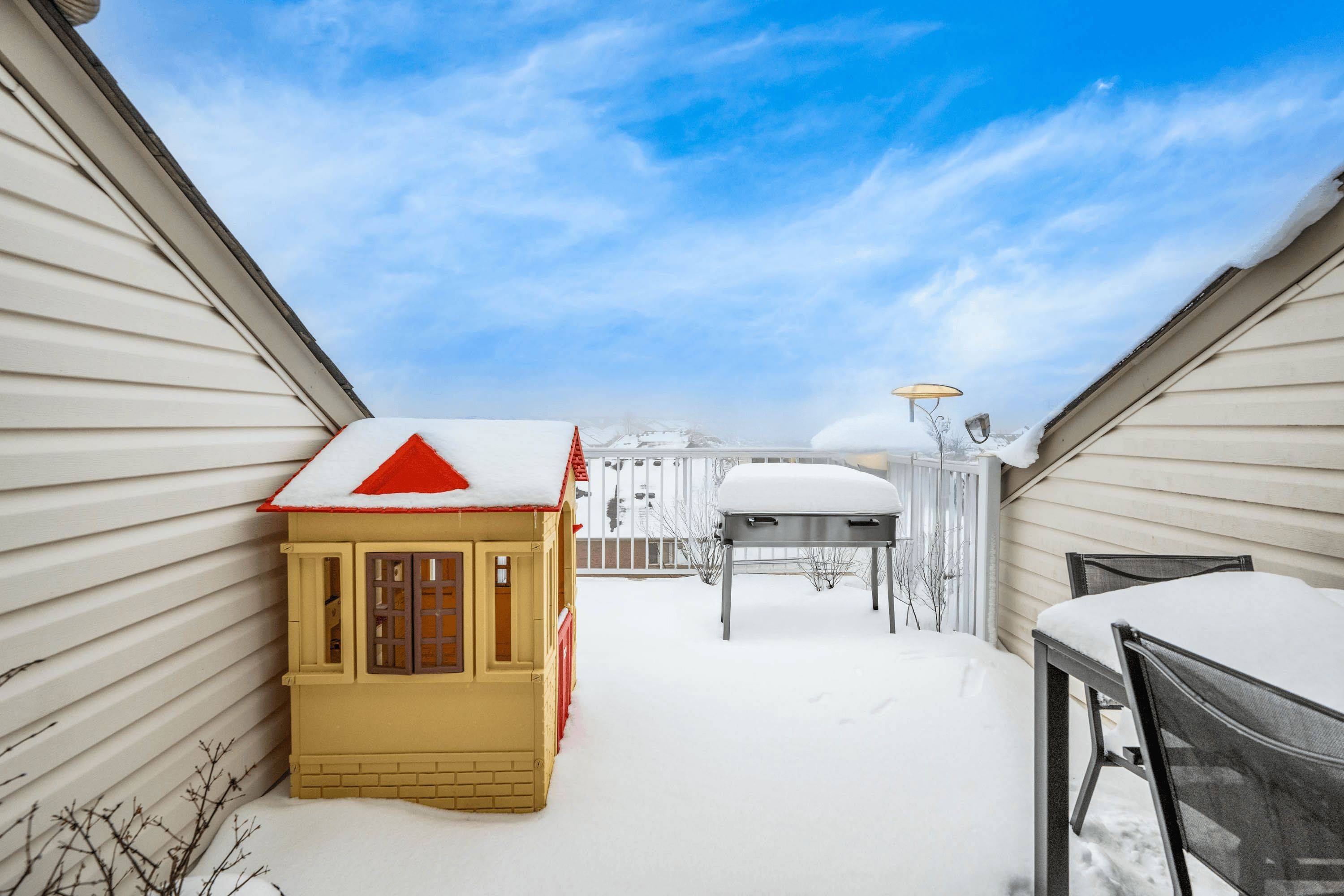 Toronto E04, ON M1L 0E8,651 B Warden AVE #36