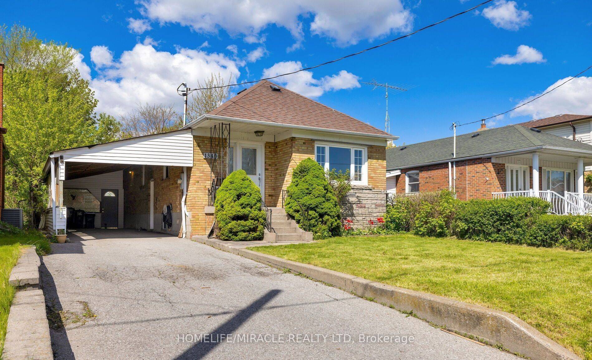 Toronto E04, ON M1R 2R8,1340 Warden AVE #BSMT