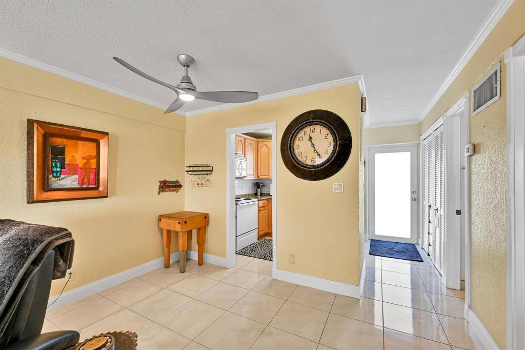 Deerfield Beach, FL 33441,1536 SE 15th Ct #207