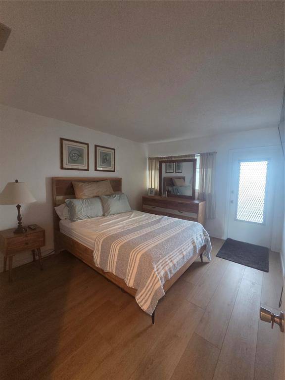 Fort Lauderdale, FL 33308,1920 NE 51st Ct #201