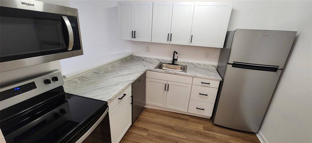 Miami, FL 33162,15221 NE 6th Ave #A205