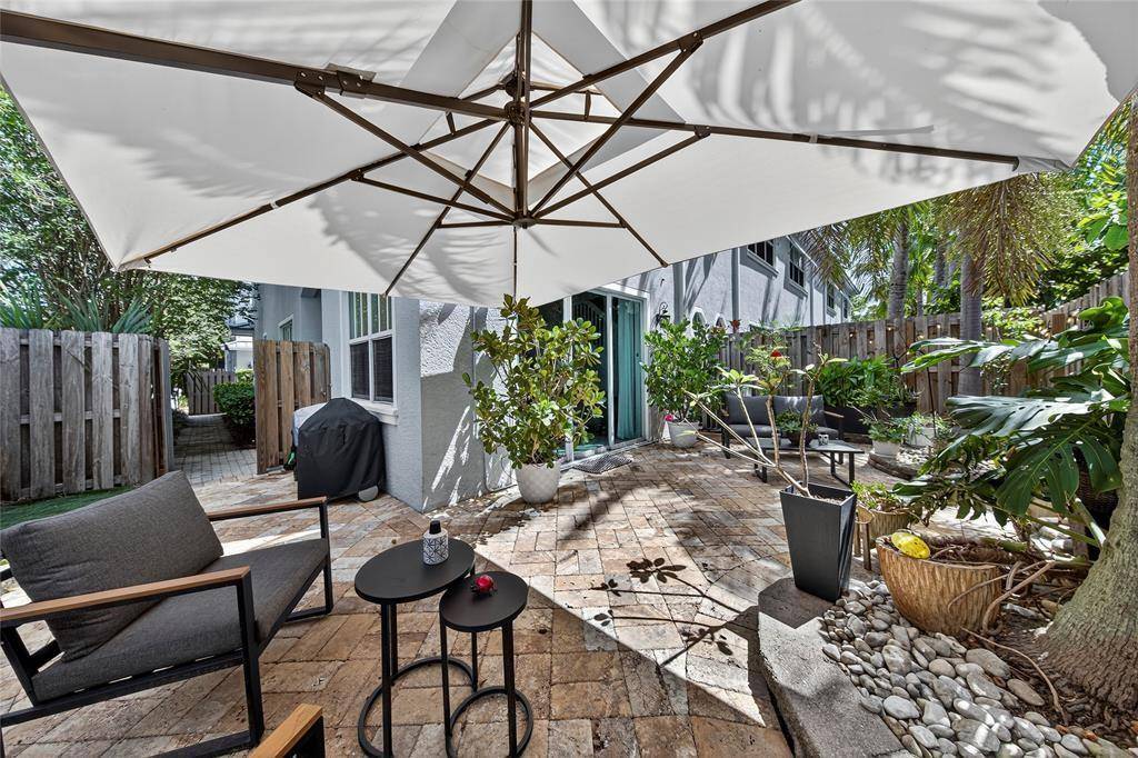 Pompano Beach, FL 33060,15 NE 20th Ave