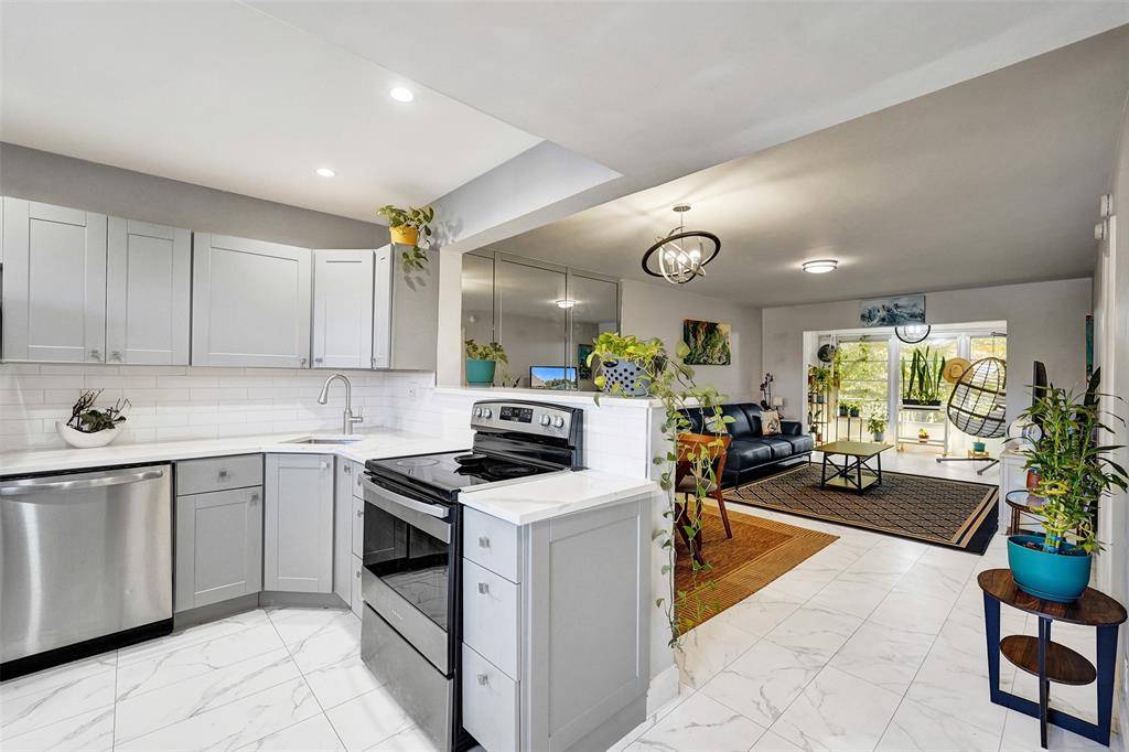 Deerfield Beach, FL 33441,608 SW Natura Blvd #308