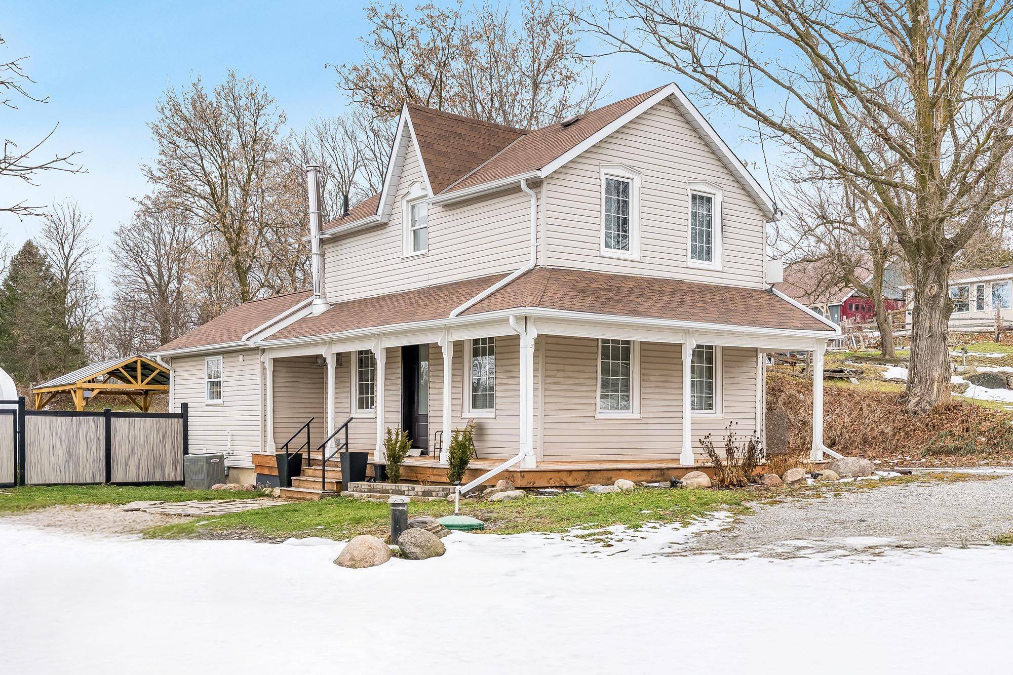 Bradford West Gwillimbury, ON L3Z 3X2,3740 Simcoe County Road 27 N/A