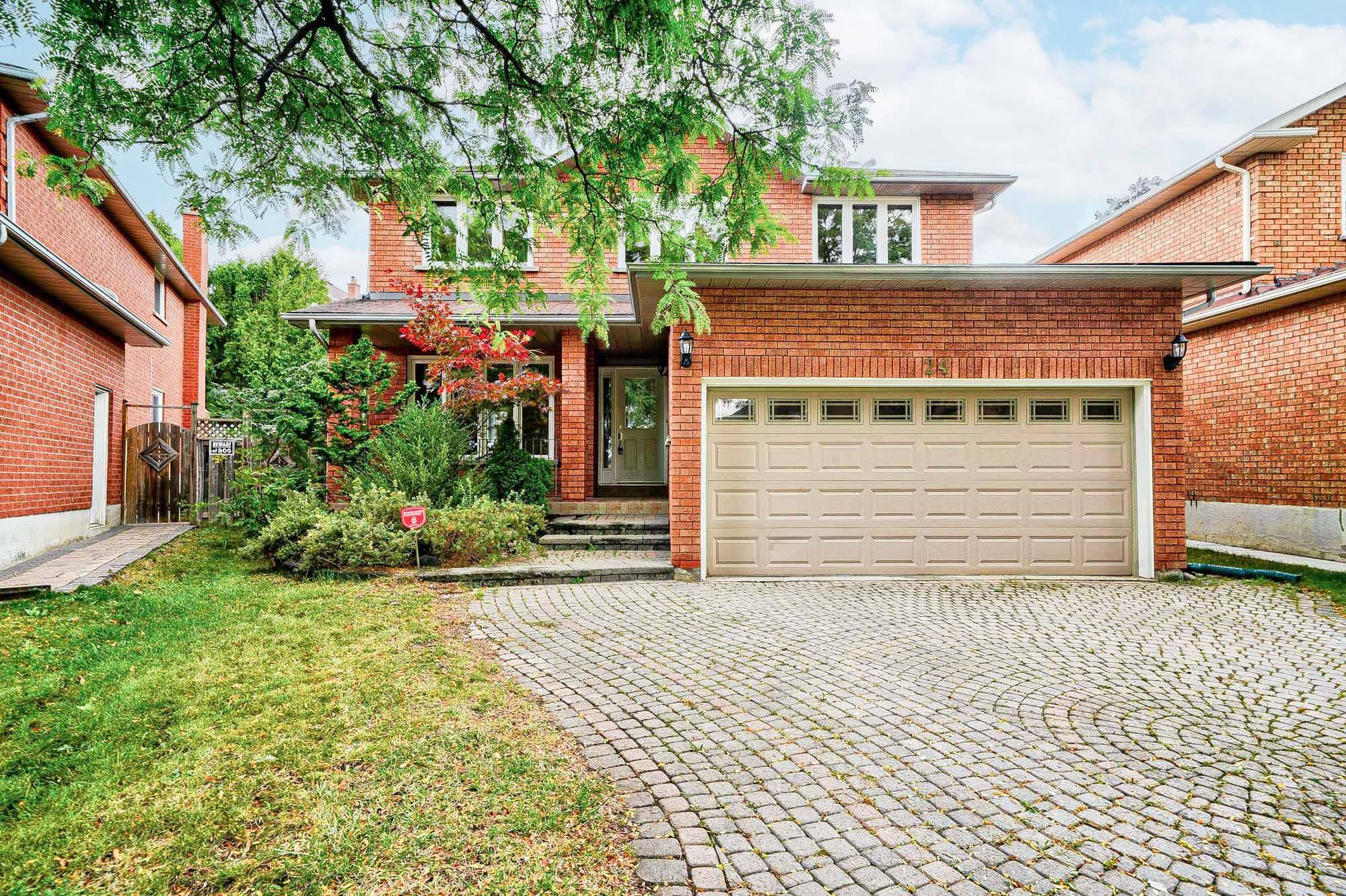 Markham, ON L3R 9G4,24 Muster CT