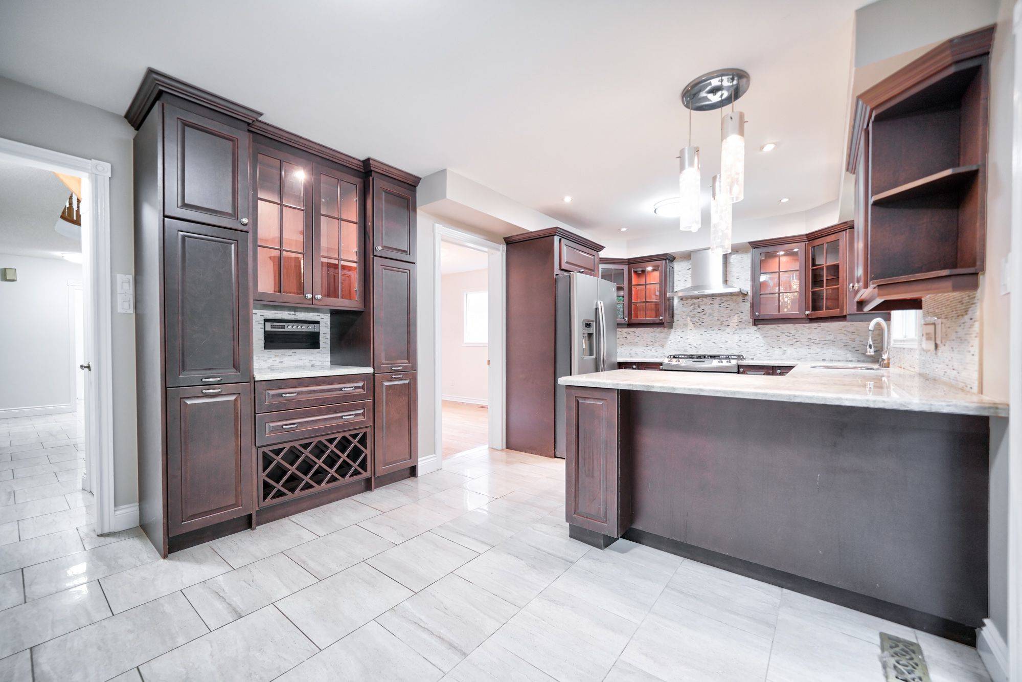 Markham, ON L3R 9G4,24 Muster CT