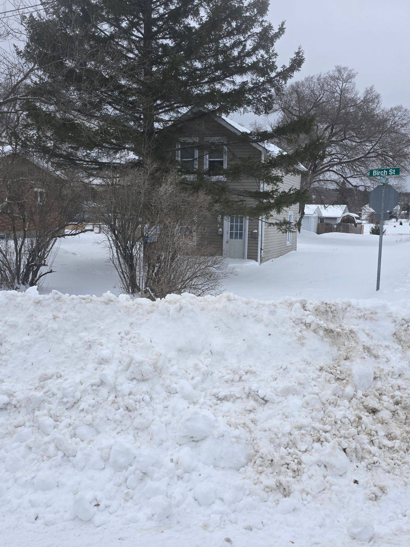 Temiskaming Shores, ON P0J 1R0,95 Birch ST