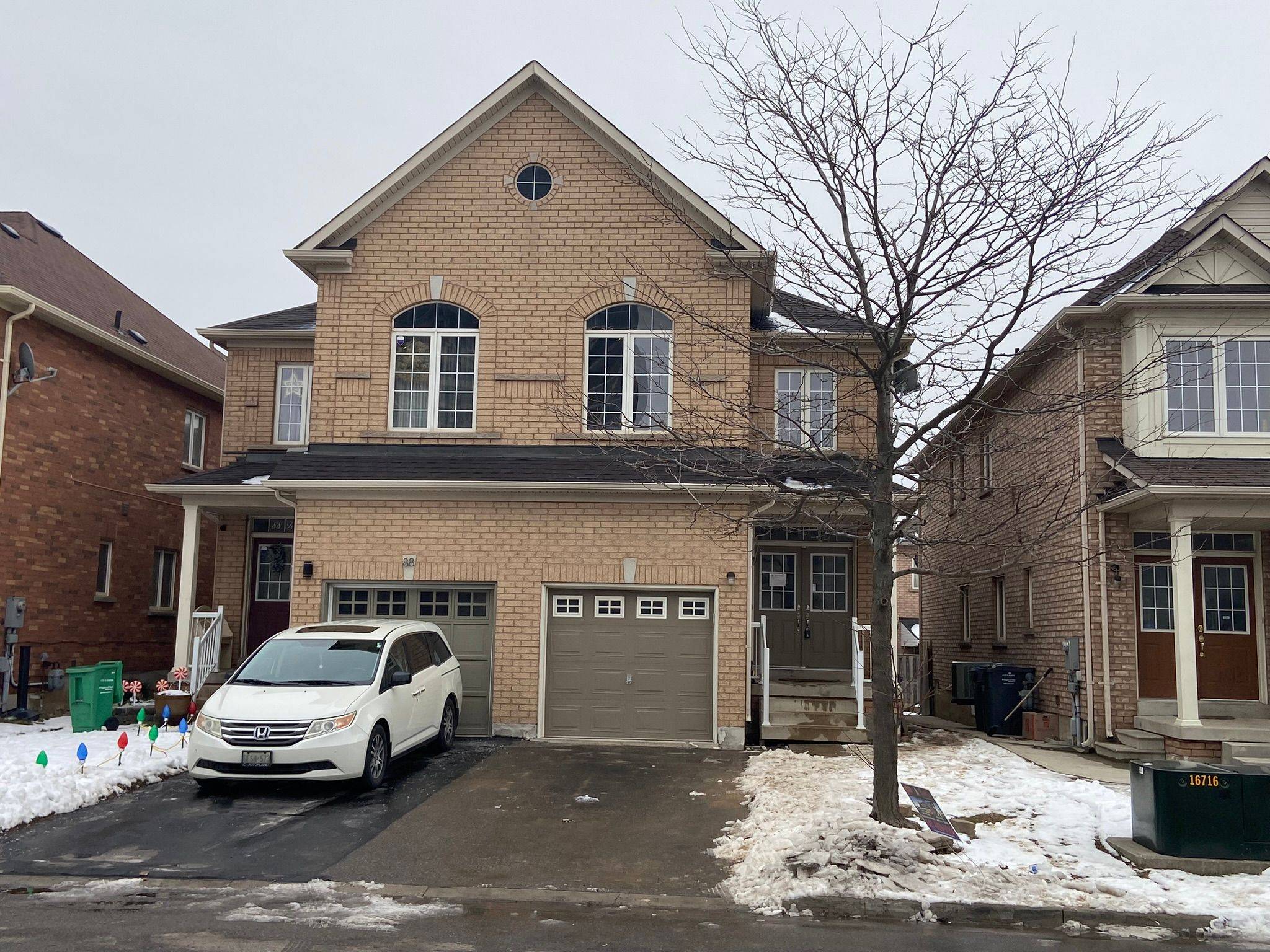 Brampton, ON L6X 0R3,90 Kilrea (Main & 2nd Floor) WAY